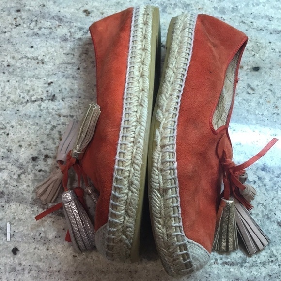 Diane B. Milano Red Suede Espadrilles Women’s Tassel Flats Size 6 - Picture 3 of 6